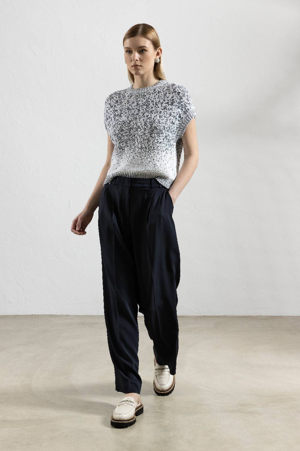 Peserico Pantalone In Cady Crepe Di Viscosa Stretch