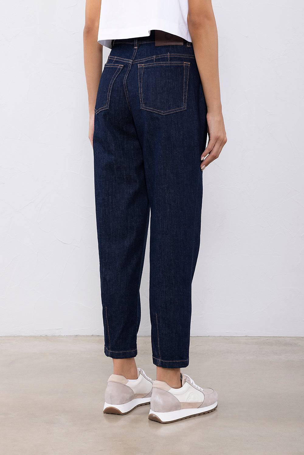 Peserico Pantalone In Leggero Denim In Cotone Comfort