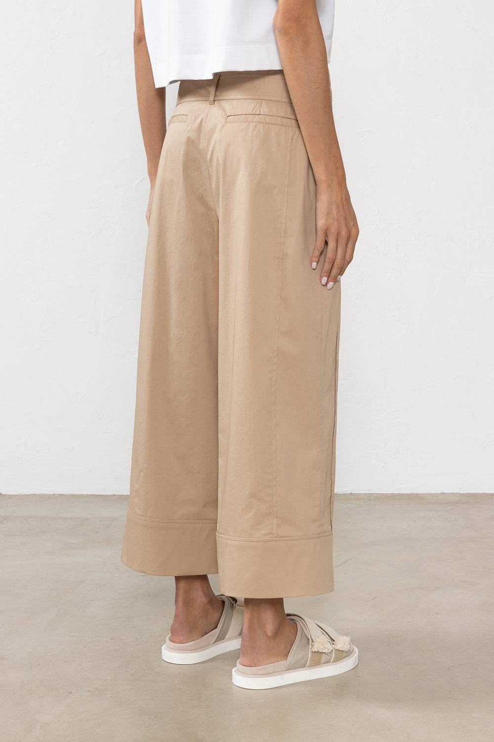 Peserico Pantalone In Leggero Raso Di Cotone Stretch