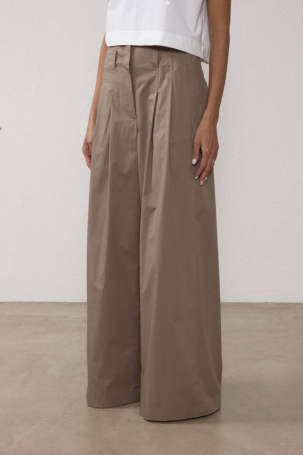 Peserico Pantalone in leggero raso di cotone stretch