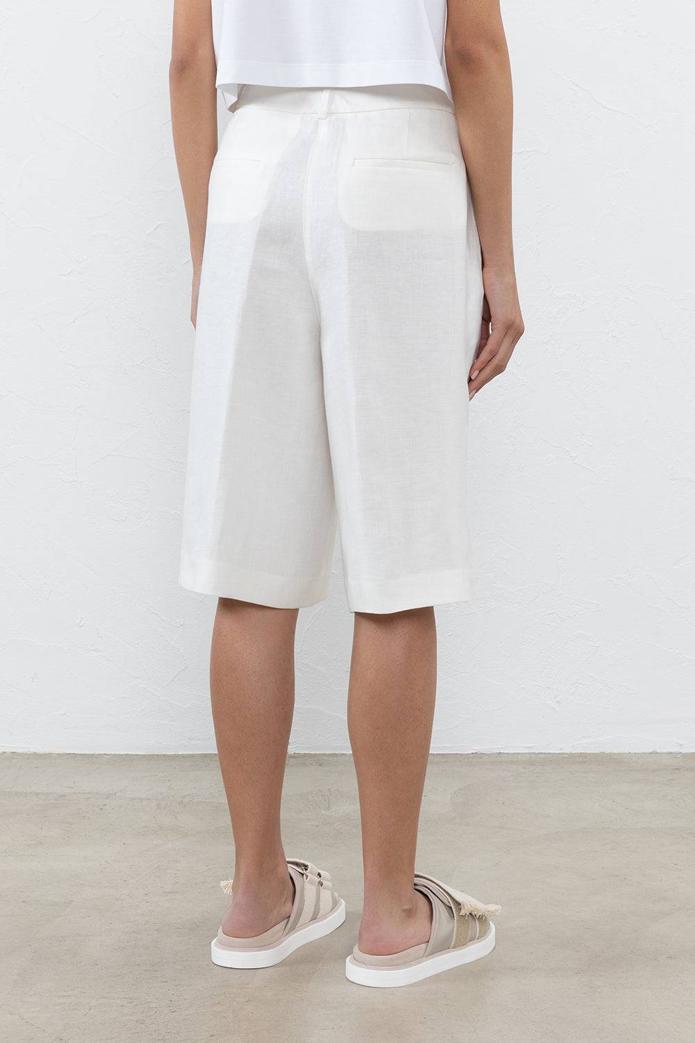 Peserico Bermuda In Gabardina Di Puro Lino