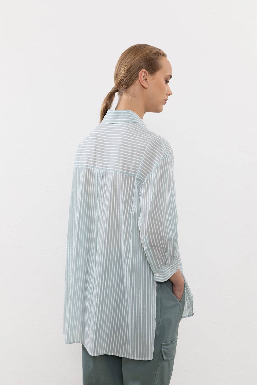 Peserico Camicia In Leggera Tela Rigata Di Cotone