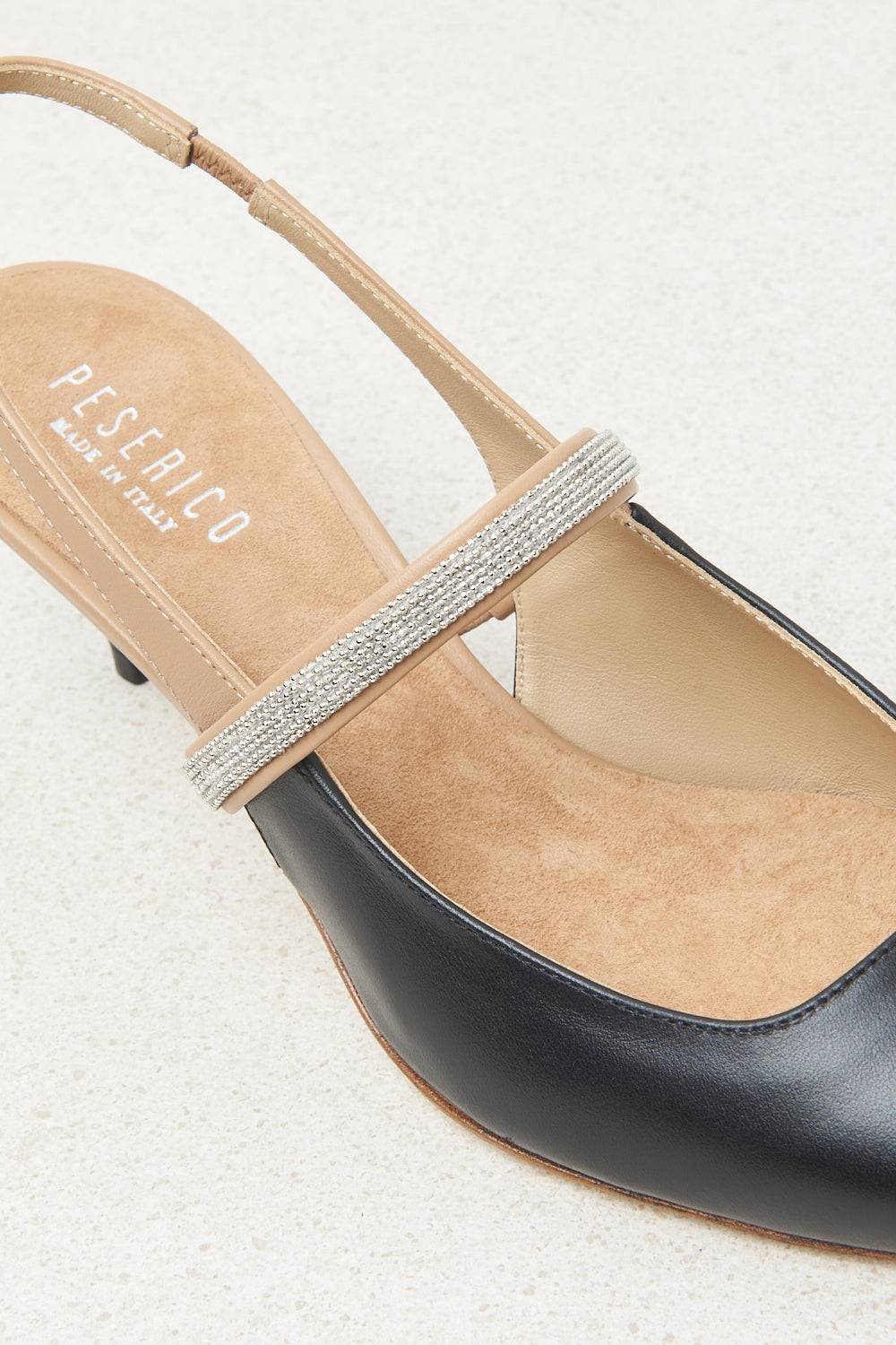 Peserico Décolleté Con Tacco Basso In Vera Pelle