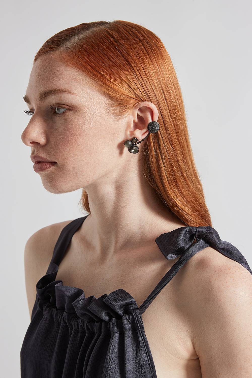 Peserico Ear Cuff Con Pietre Lucenti