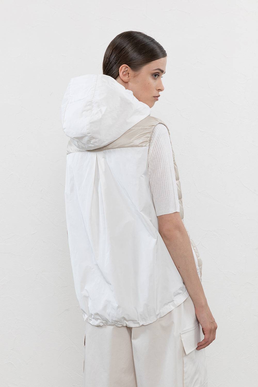 Peserico Gilet In Piuma Con Cappuccio