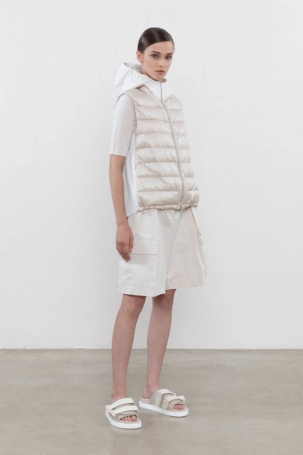 Peserico Gilet In Piuma Con Cappuccio