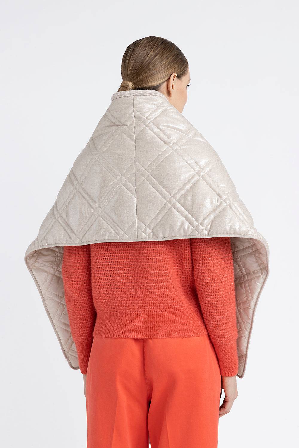 Peserico Maxi Sciarpa Trapuntata Laminata