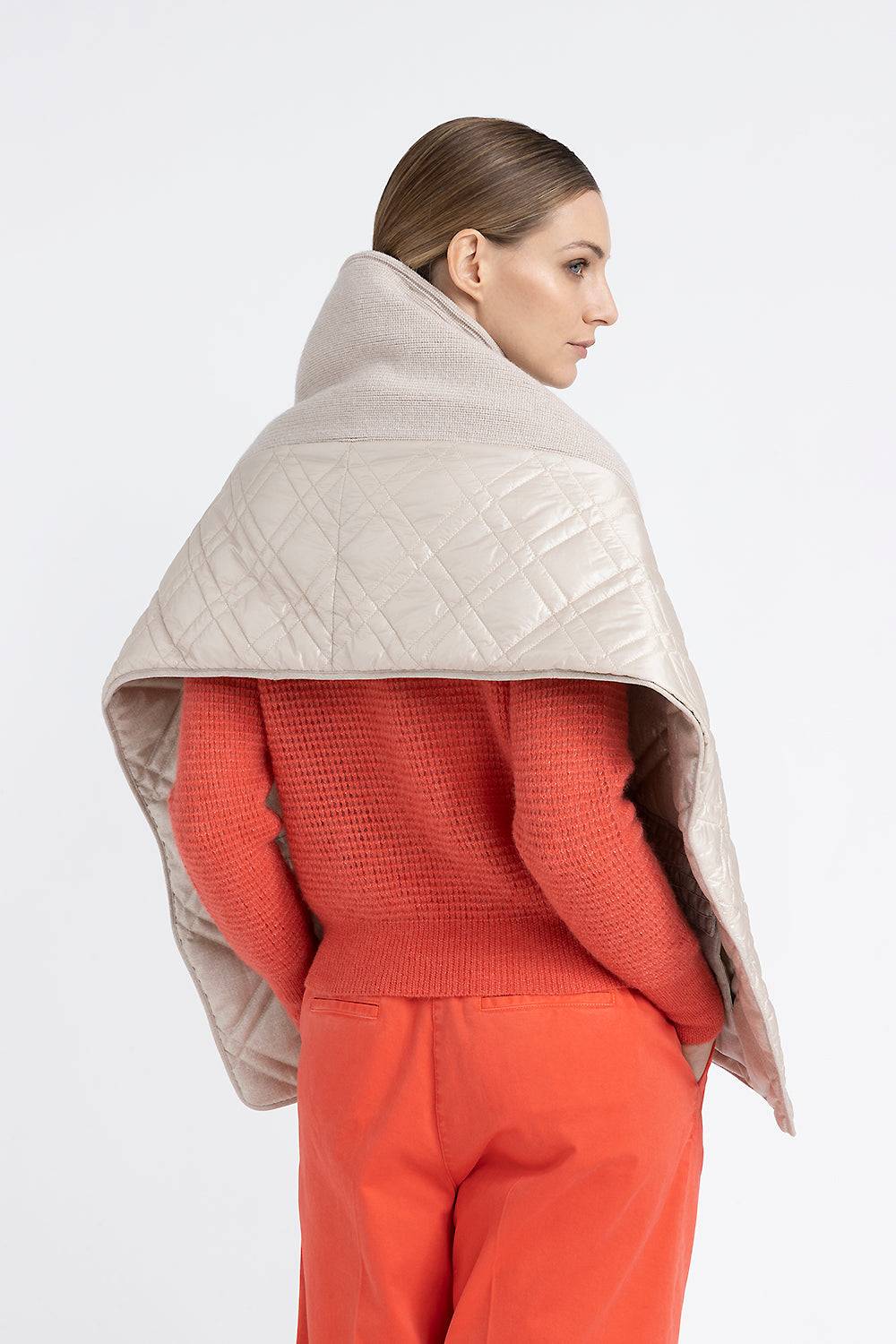 Peserico Maxi Sciarpa Trapuntata Laminata