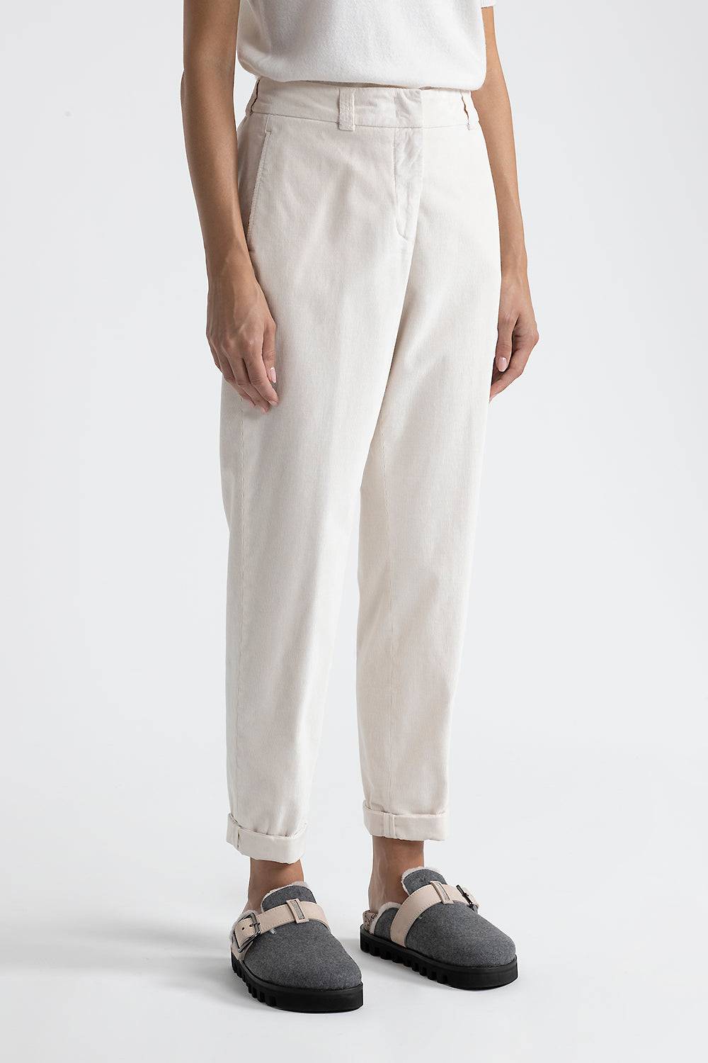 Peserico Pantalone carrot in velluto 2000 righe