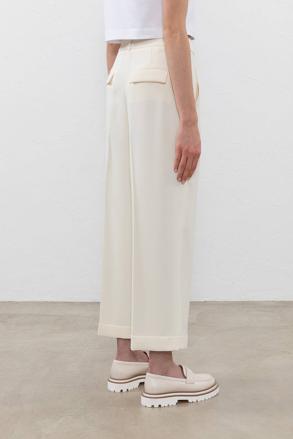 Peserico Pantalone In Cady Crepe Tecnico