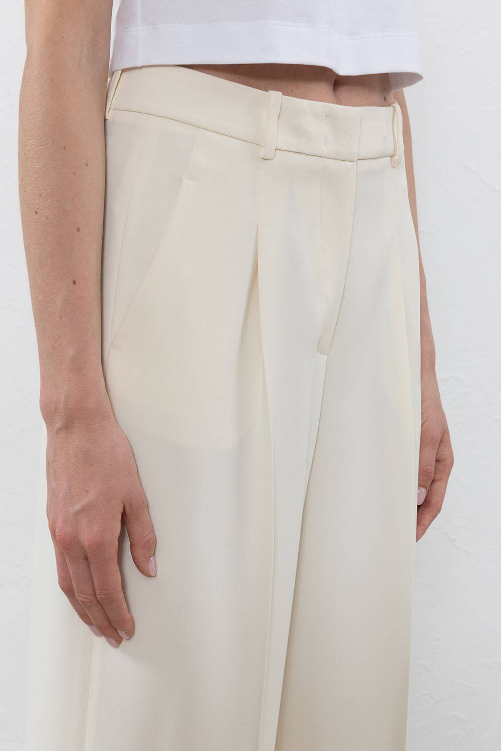 Peserico Pantalone In Cady Crepe Tecnico