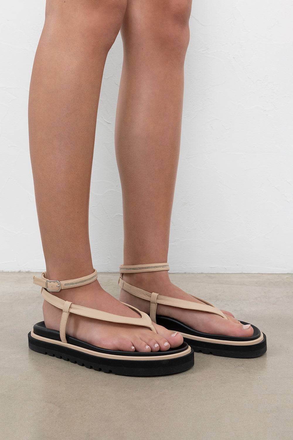 Peserico Sandalo infradito in vera pelle