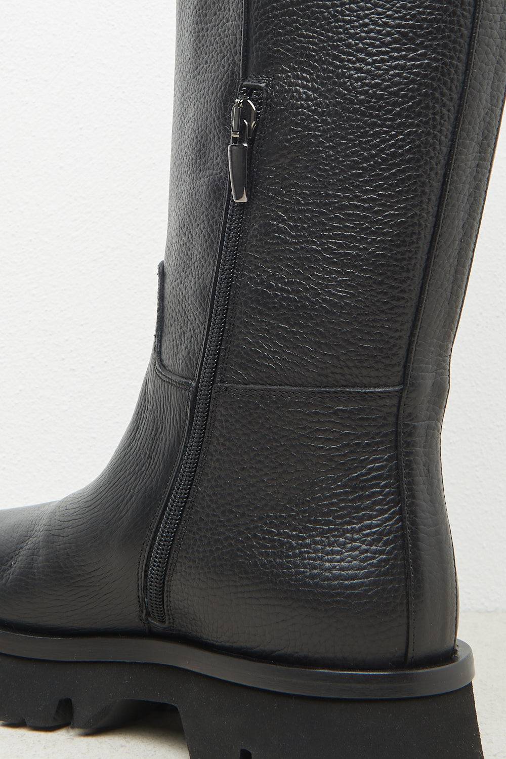 Peserico Stivali A Tubo In Pelle Con Fibbia