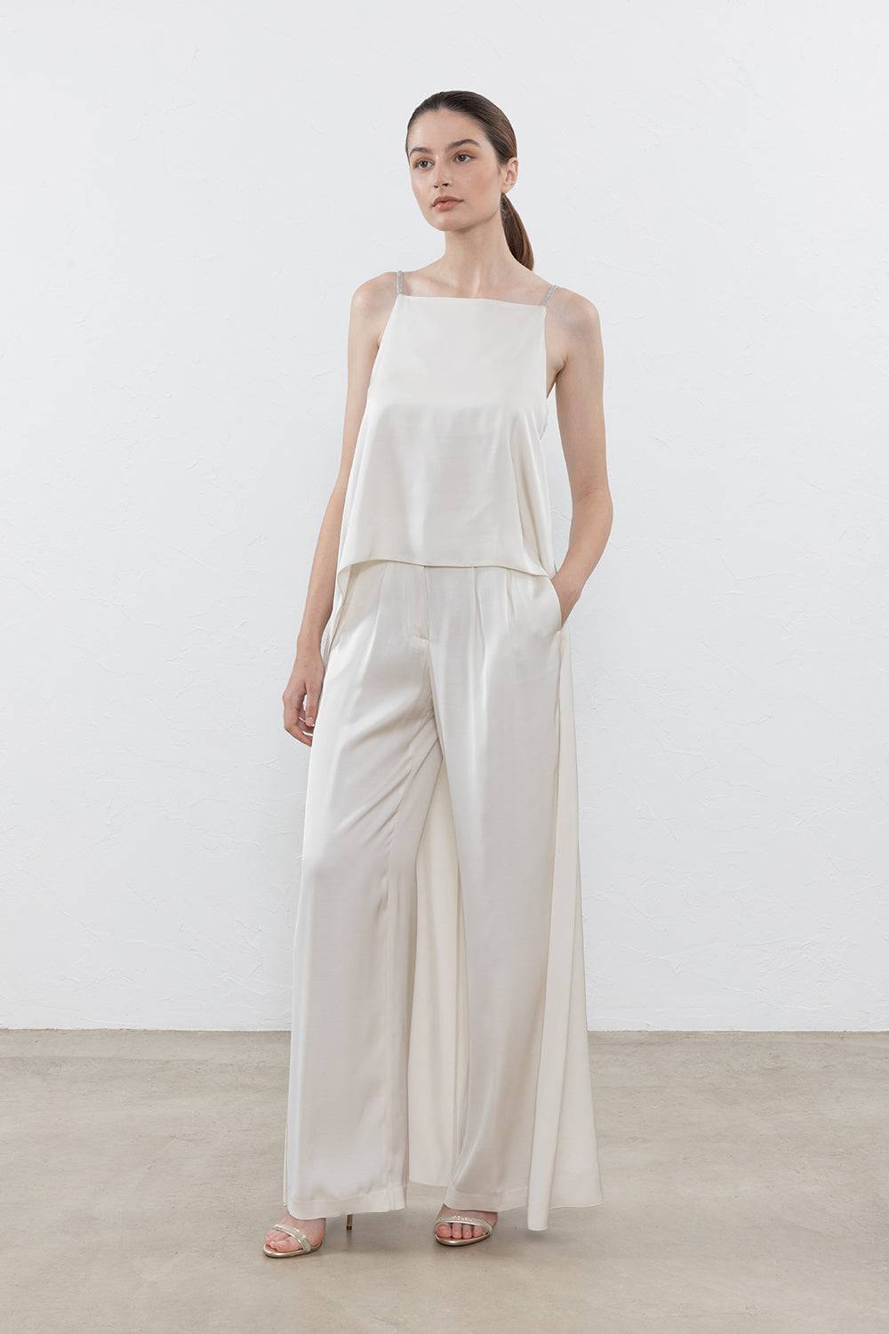 Peserico Top In Satin Di Viscosa Con Coda