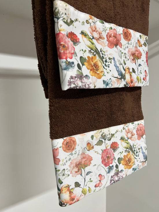 PETTI Asciugamano Bagno 1+1 Con Balza In Stampa Digitale Floreale 06 Marrone