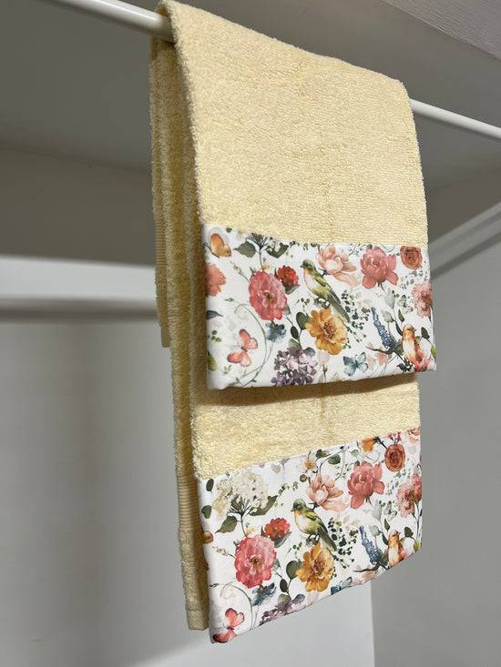 PETTI Asciugamano Bagno 1+1 Con Balza In Stampa Digitale Floreale 06 Panna