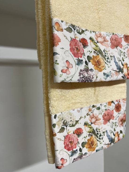 PETTI Asciugamano Bagno 1+1 Con Balza In Stampa Digitale Floreale 06 Panna