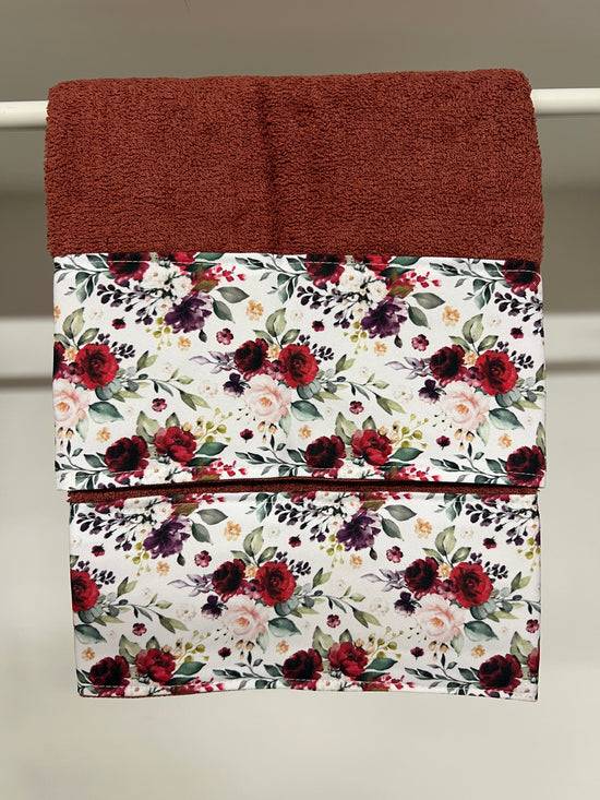 PETTI Asciugamano Bagno 1+1 con Balza in Stampa Digitale Floreale 07