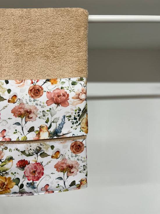PETTI Asciugamano Bagno 1+1 Con Balza In Stampa Digitale Floreale 06 Tortora