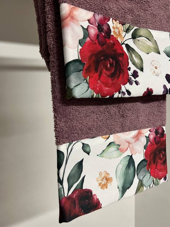 PETTI Asciugamano Bagno 1+1 Con Balza In Stampa Digitale Floreale 07 Prugna Maxi