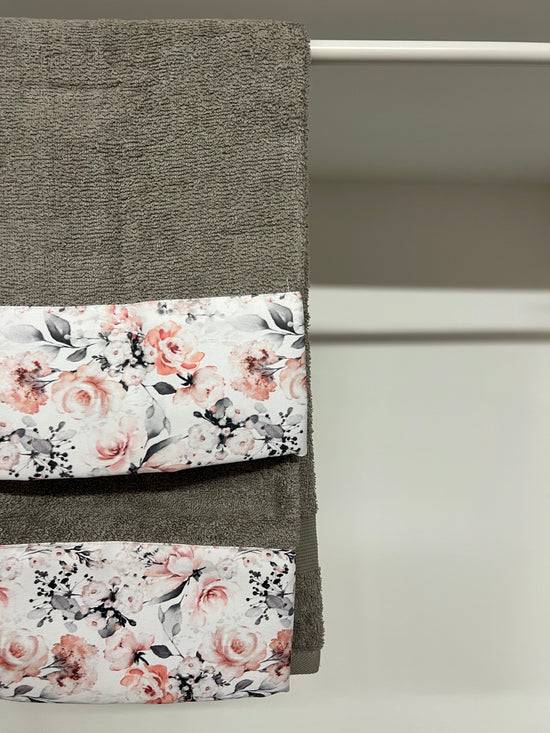 PETTI Asciugamano Bagno 1+1 Con Balza In Stampa Digitale Floreale 17 Mini