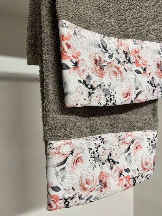 PETTI Asciugamano Bagno 1+1 Con Balza In Stampa Digitale Floreale 17 Mini