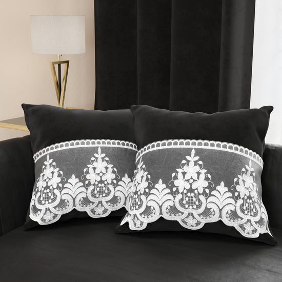 PETTI Cuscini Arredo in Velluto e Balza con Pizzo Rebrodè 2pz, Cuscini divano Nero By Sissy