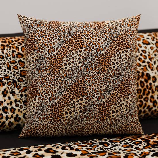 PETTI Cuscini, Copricuscini Divano, Cuscini Arredo In Stampa Digitale Animalier Maculato