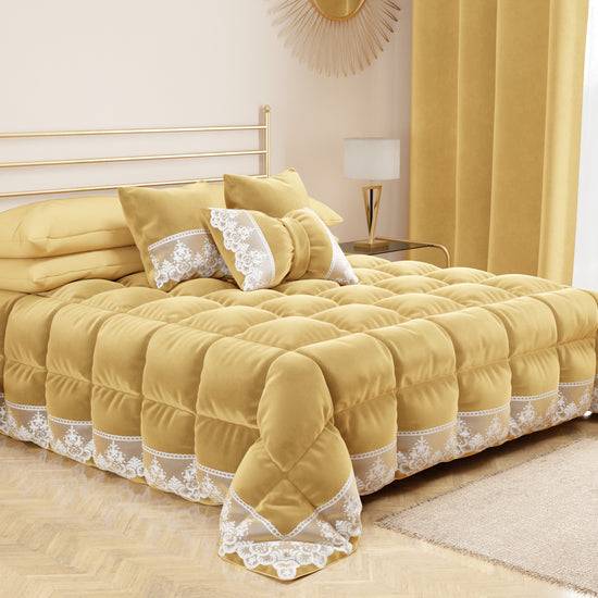 PETTI Cuscino Arredo Fiocco In Velluto E Balza Con Pizzo Rebrodè 40x50 Cm, Cuscino Divano Oro By Sissy