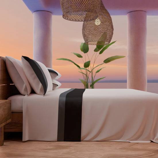 PETTI Lenzuola Matrimoniali In Puro Cotone Percalle Con Doppia Balza In Raso - Nero