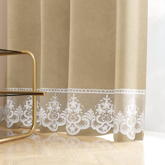 PETTI Tenda A Pannello In Velluto Per Interni Con Anelli E Pizzo Rebrodè, 140x280 Cm, Panna By Sissy