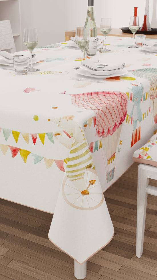 PETTI Tovaglia Da Tavola Antimacchia, Copritavolo Da Cucina, Party Elephants