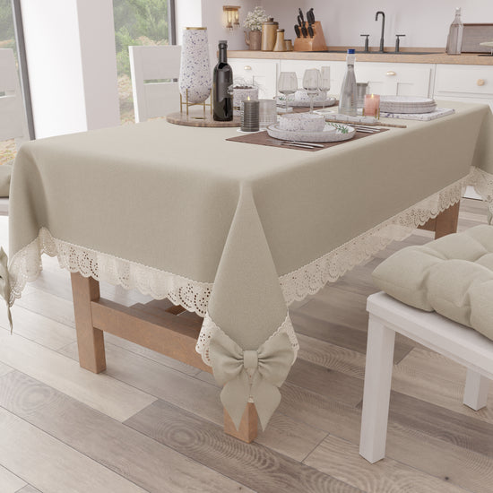 PETTI Tovaglia da Tavola Shabby Chic Copritavolo con Pizzo e Fiocchi Beige