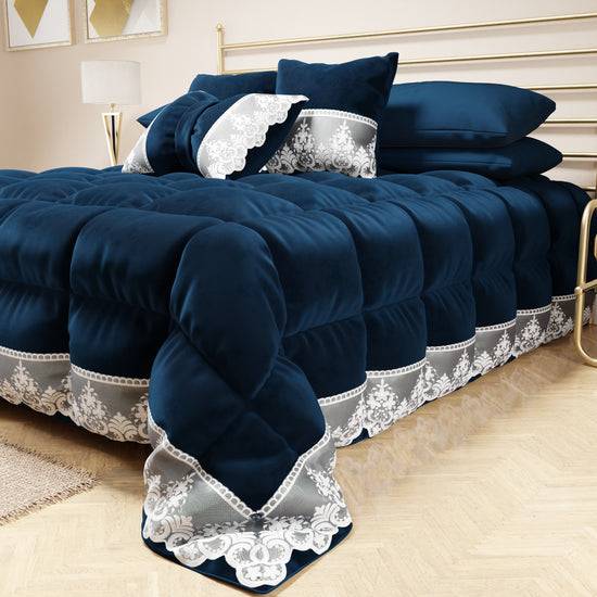 PETTI Trapunta Invernale In Morbido E Caldo Velluto E Balza Con Pizzo Rebrodè Blu By Sissy