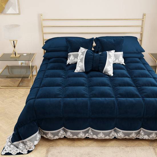 PETTI Trapunta Invernale In Morbido E Caldo Velluto E Balza Con Pizzo Rebrodè Blu By Sissy