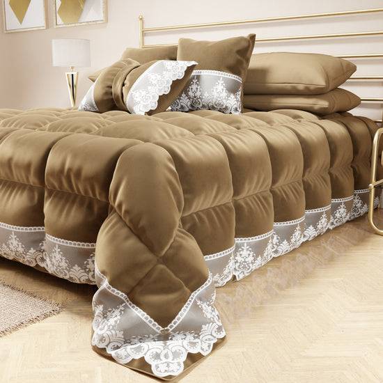 PETTI Trapunta Invernale In Morbido E Caldo Velluto E Balza Con Pizzo Rebrodè Tortora By Sissy