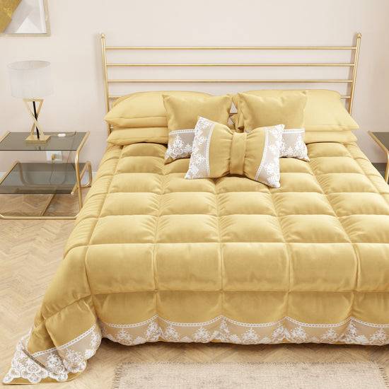 PETTI Trapunta Invernale In Morbido E Caldo Velluto E Balza Con Pizzo Rebrodè Oro By Sissy