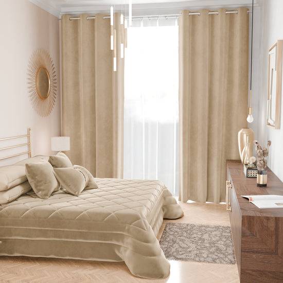 PETTI Trapuntino Primaverile In Velluto Da Corredo Piazzato Panna