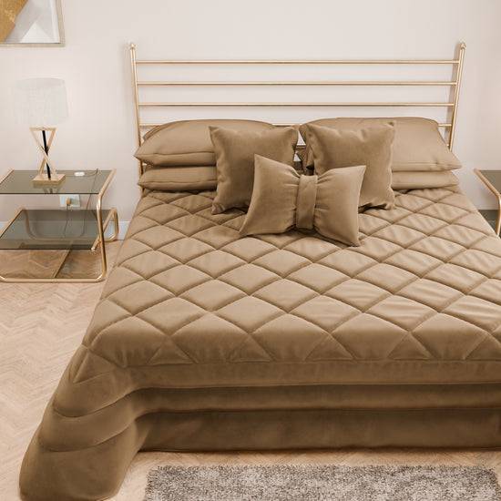 PETTI Trapuntino Primaverile in Velluto da Corredo Piazzato Tortora