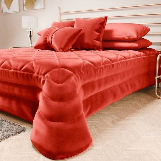 PETTI Trapuntino Primaverile In Velluto Da Corredo Piazzato Rosso