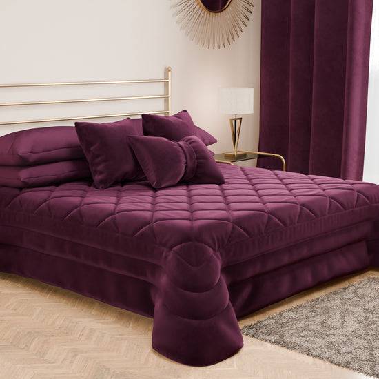 PETTI Trapuntino Primaverile In Velluto Da Corredo Piazzato Prugna