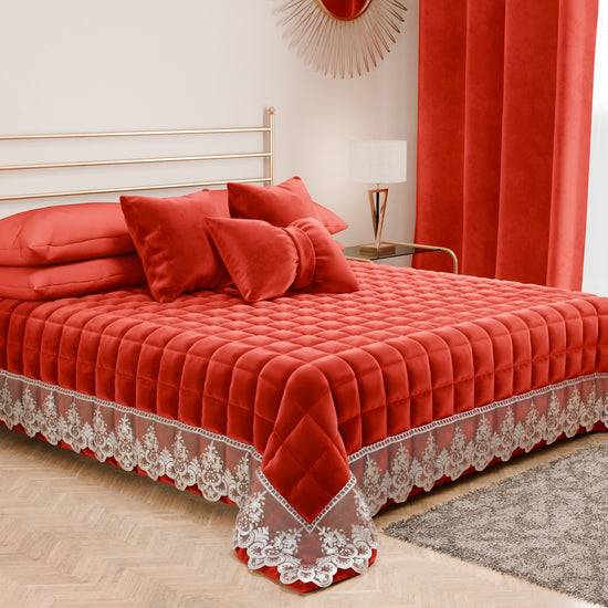 PETTI Trapuntino Primaverile In Velluto E Balza Con Pizzo Rebrodè Rosso