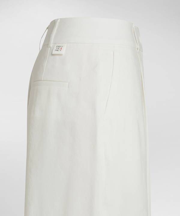 Peuterey Bermuda In Lino