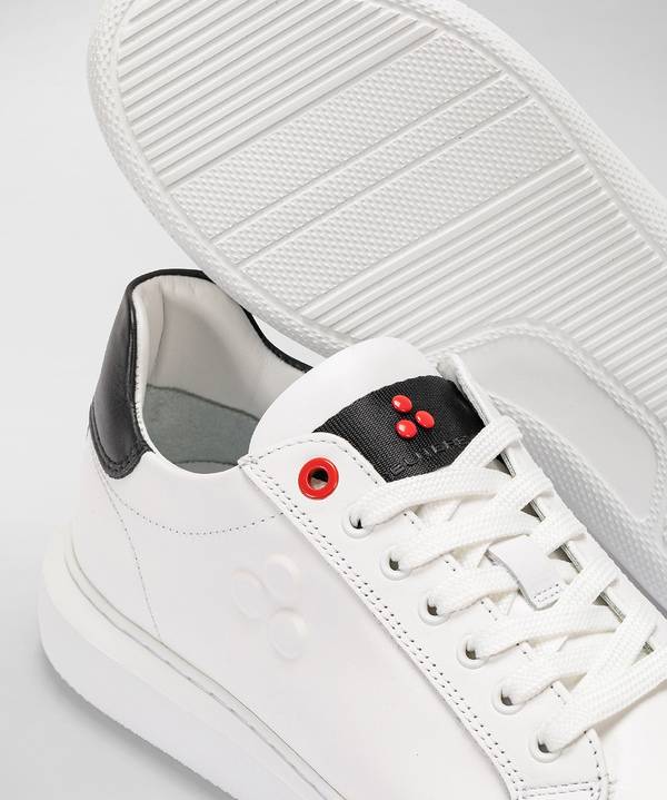 Peuterey Sneaker In Pelle Con Logo Goffrato