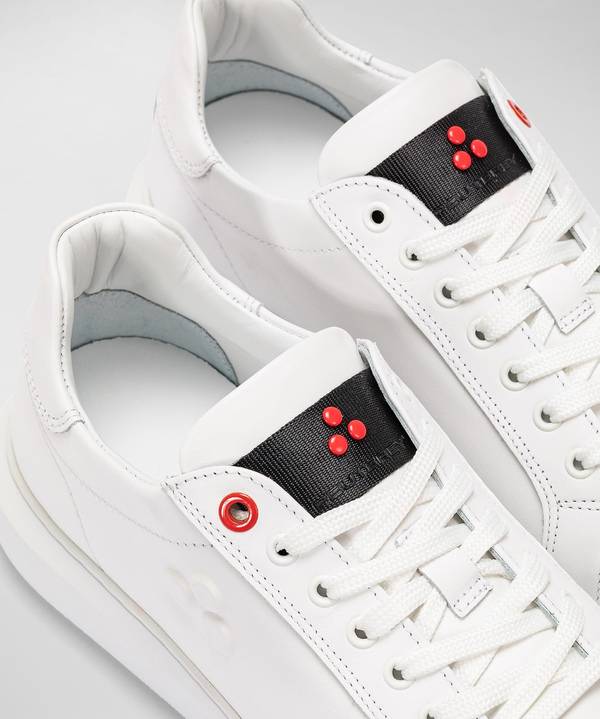 Peuterey Sneaker In Pelle Con Logo Goffrato