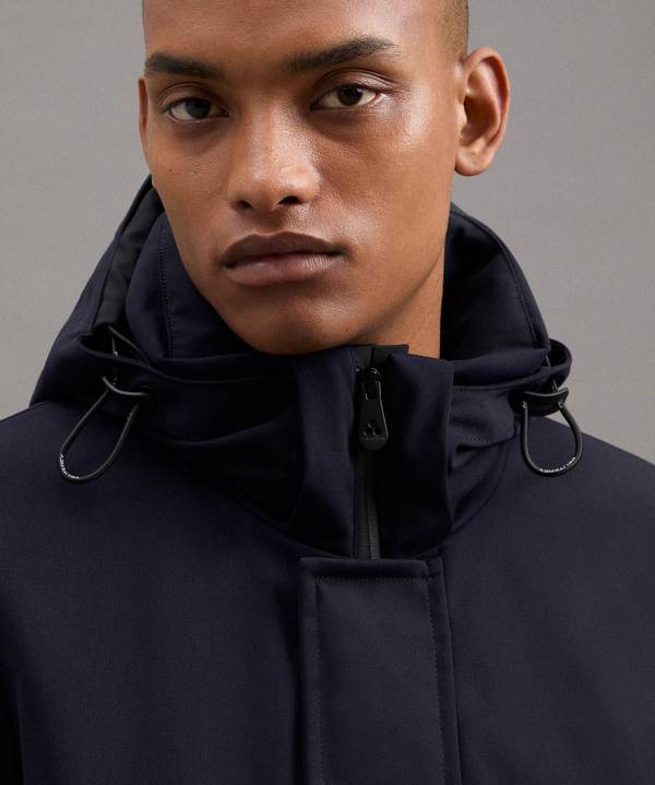 Peuterey Trench A Tre Strati Minimal E Tecnico