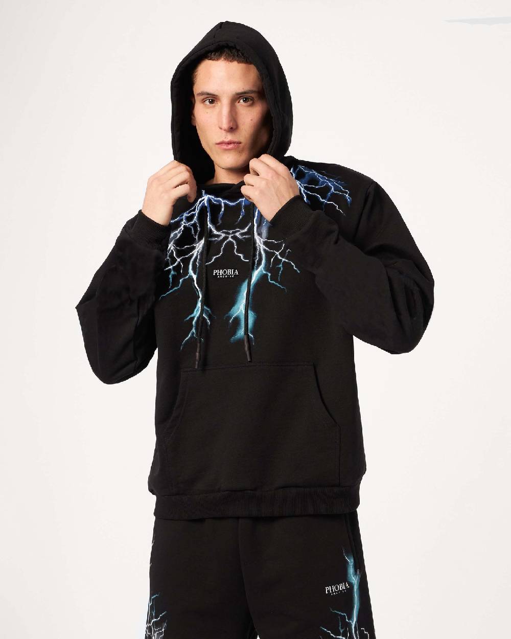 Phobia Archive FELPA CON CAPPUCCIO NERA CON FULMINI GRIGIO CHIARO