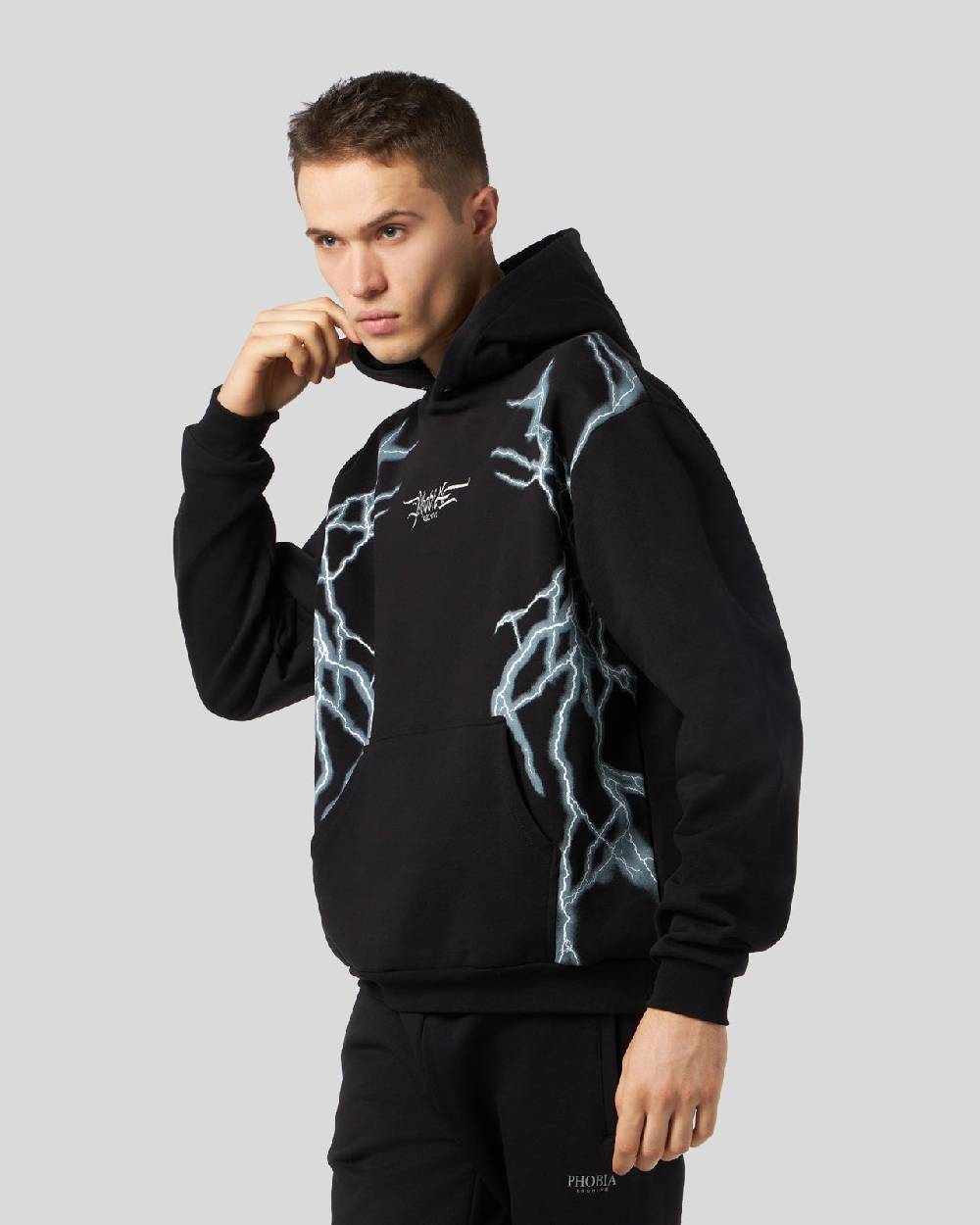 Phobia Archive FELPA NERA CON FULMINI LATERALI BIANCHI