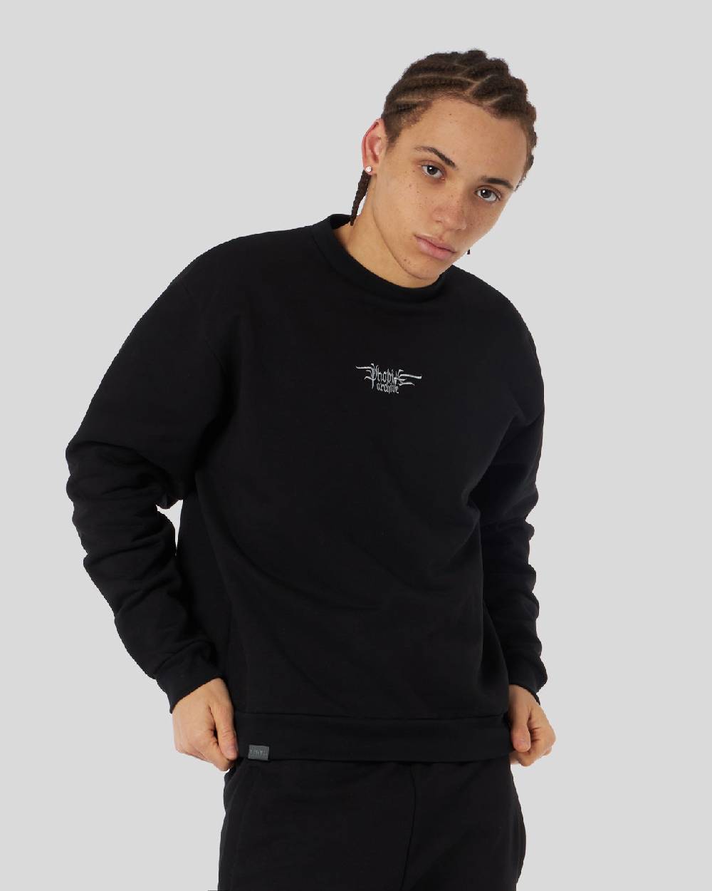 Phobia Archive FELPA NERA CON LOGO GOTICO ED ETICHETTA METALLICA