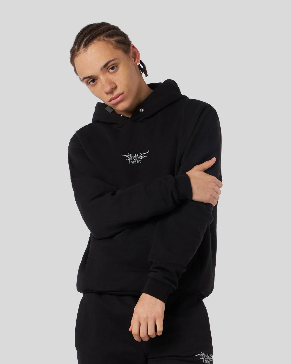 Phobia Archive FELPA NERA CON LOGO GOTICO ED ETICHETTA METALLICA